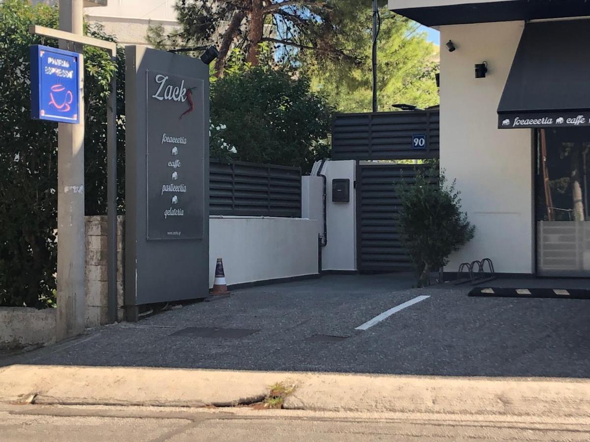 Zack'S Piccolo Comfort Atina Dış mekan fotoğraf